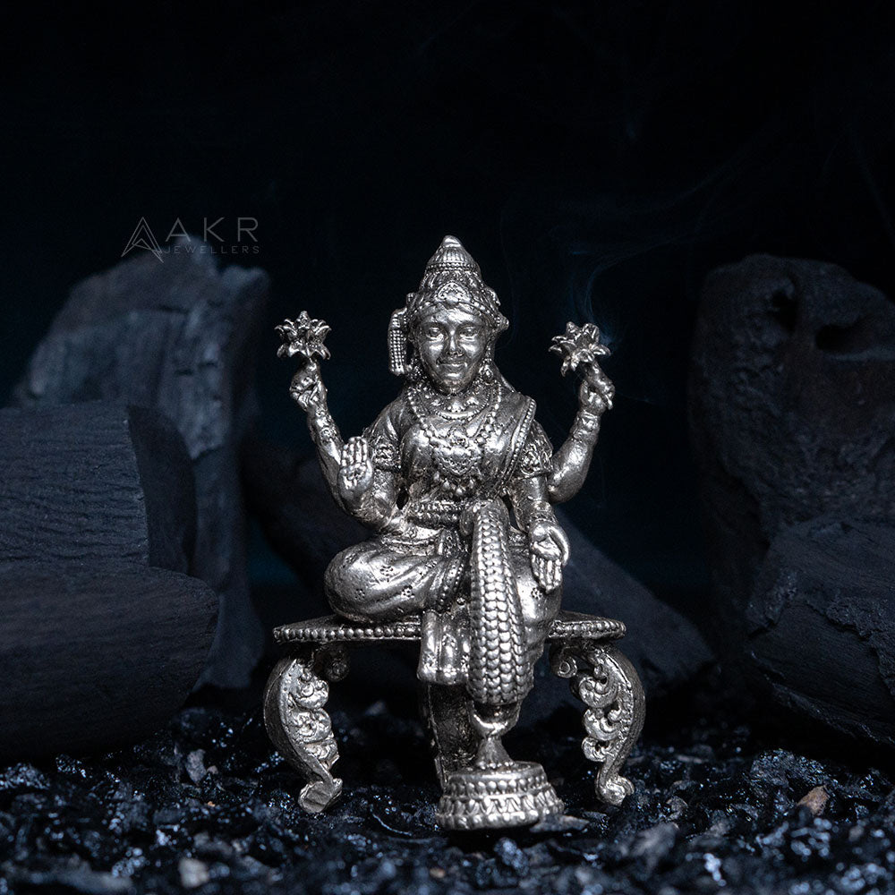 Lakshmi devi idol