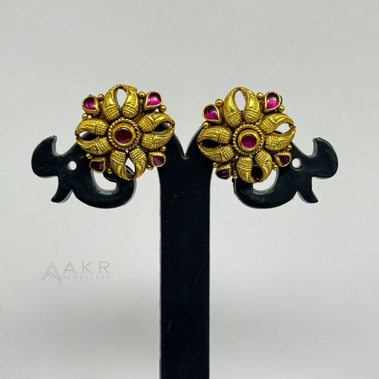 Antique Tops