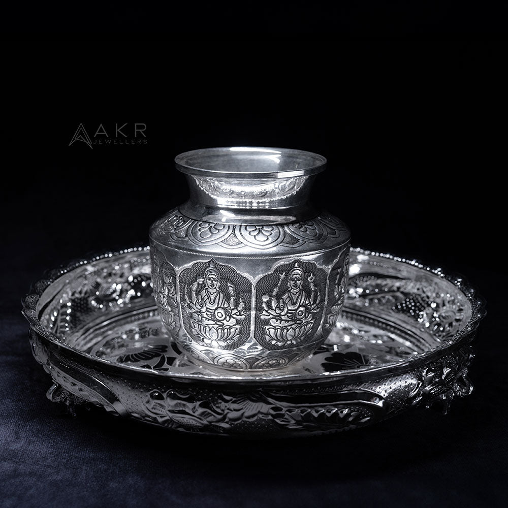 Astalakshmi kalasham and plate