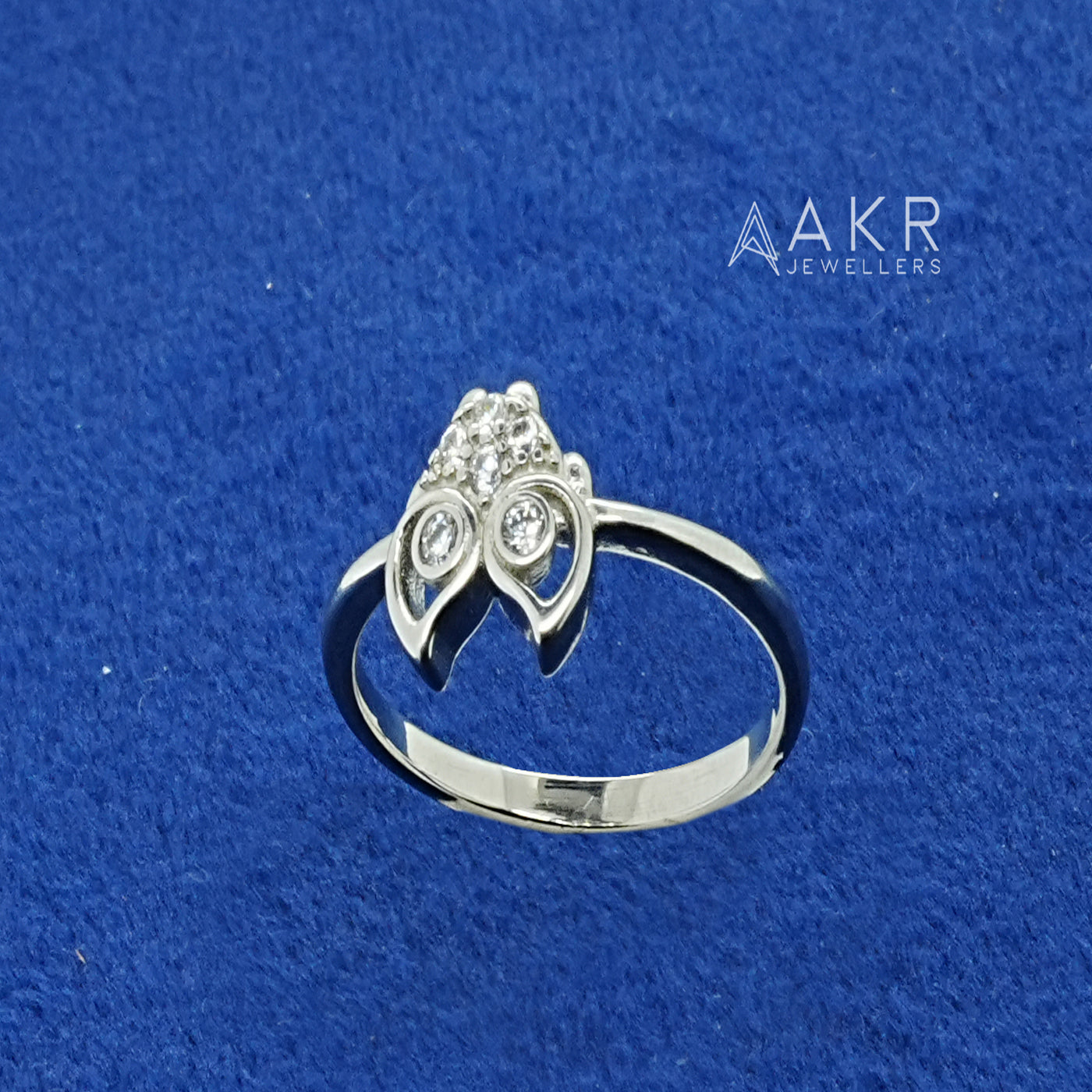 EYE RING