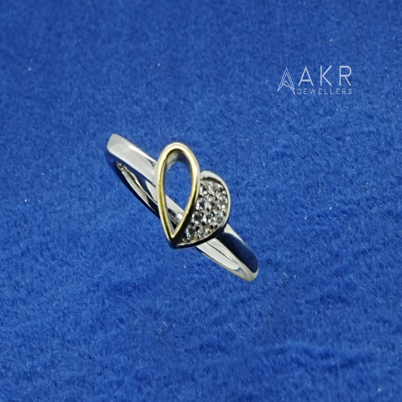 LST RING