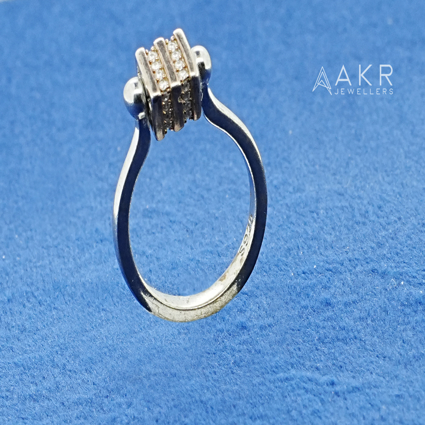 ROR RING