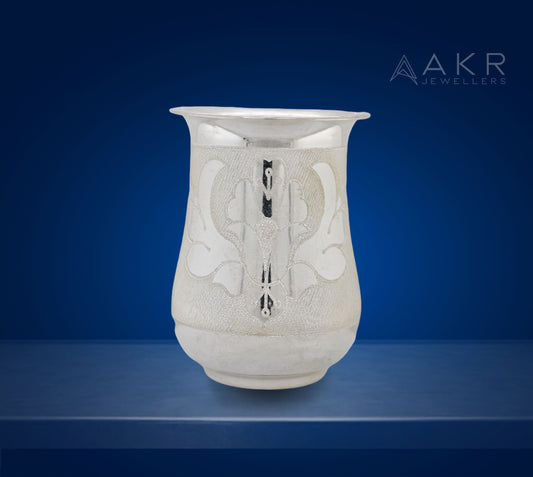 Kuja Glass