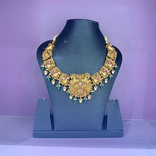 Traditional Collar Style Necklace